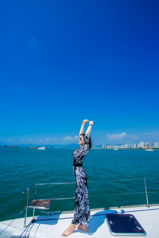 女神廿十三亚旅拍海景邮轮美人相伴